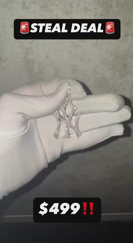 NY pendant